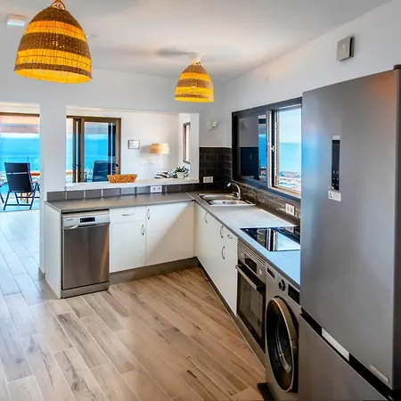 Casa Balcon Al Mar Apartment