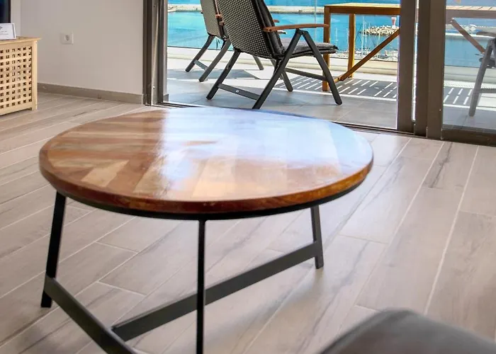 Casa Balcon Al Mar