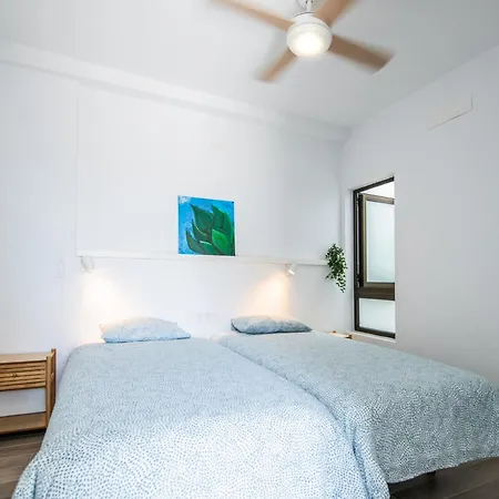 Casa Balcon Al Mar